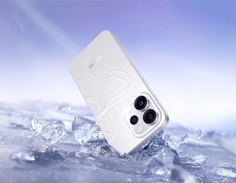 Oppo Reno 15 Pro Review: 200MP Camera, 6500mAh Battery